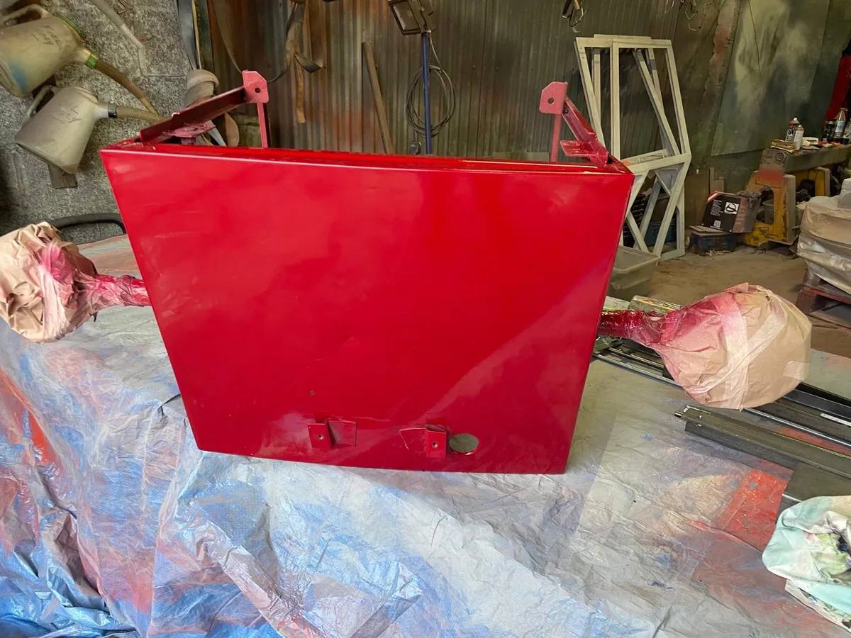 Ursus 385 etc Front & Grills - Image 3