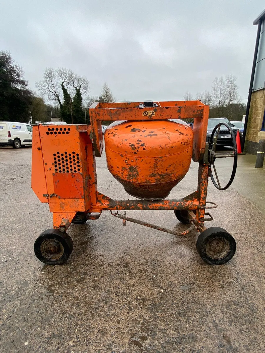2016 BELLE 200XT 10/7 DIESEL MIXER - Image 2