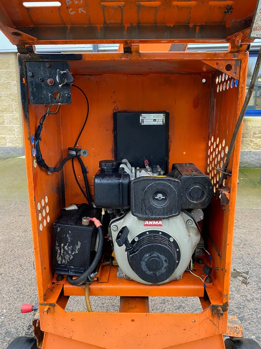 2016 BELLE 200XT 10/7 DIESEL MIXER - Image 4