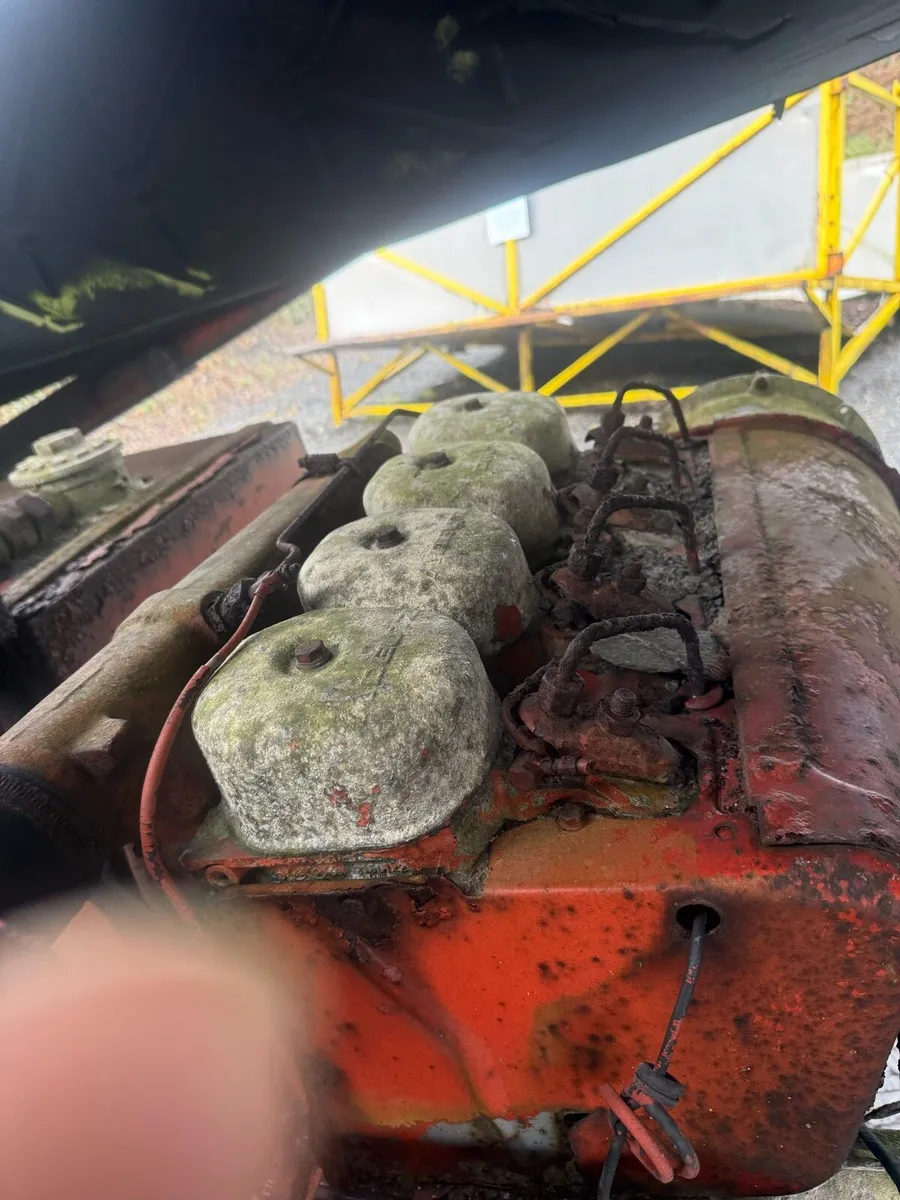 4 CYLINDER DEUTZ AIR COOLED ENGINE - Image 1