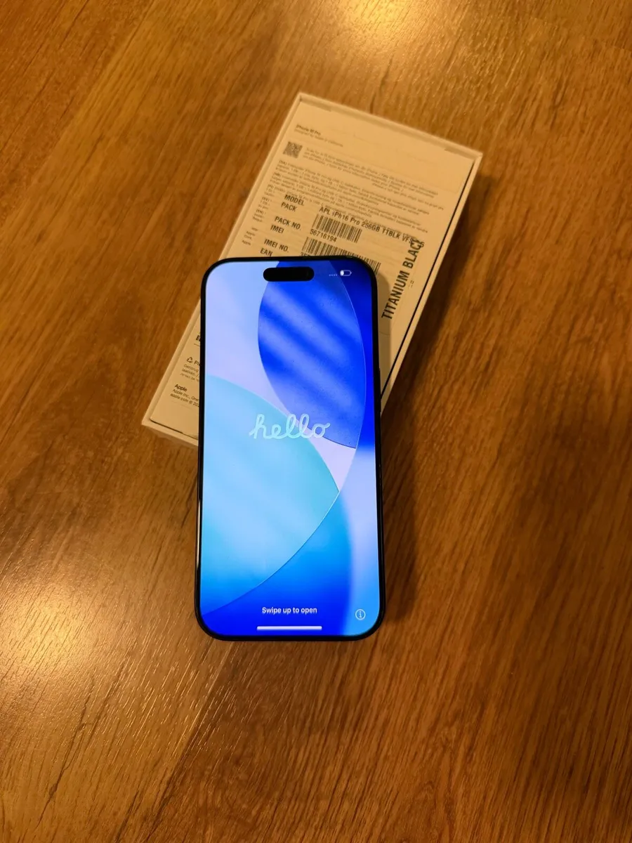 iPhone 16 Pro - Image 2