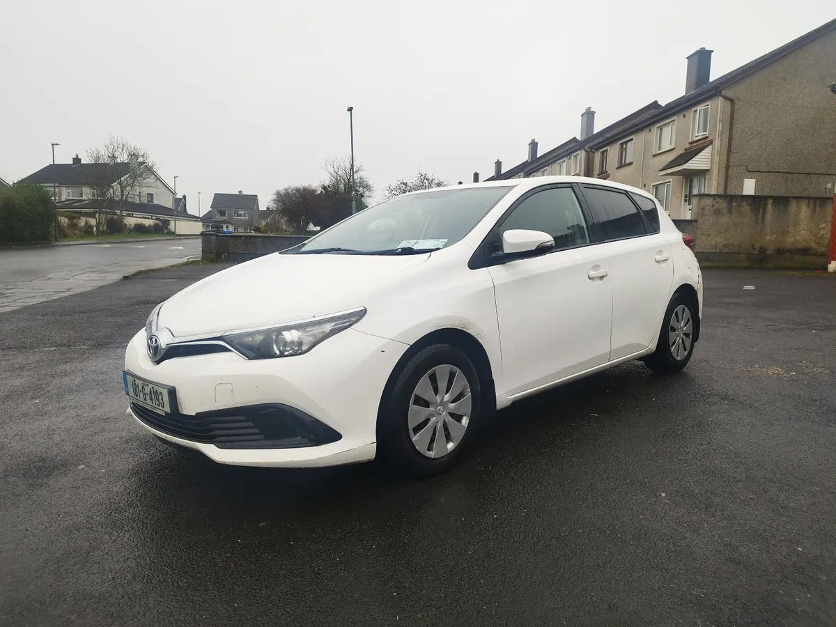 Toyota Auris 2018 - Image 1