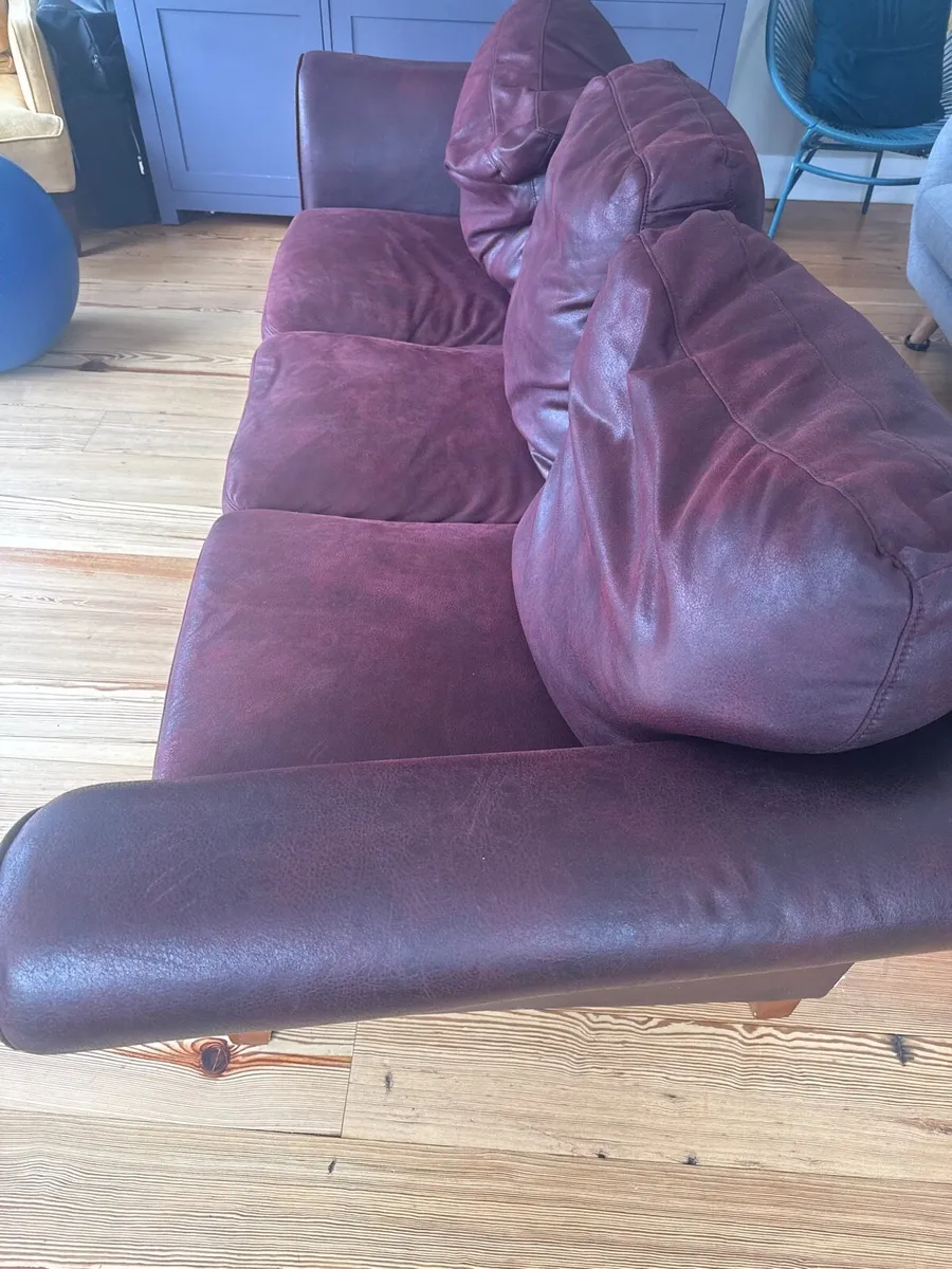 Couch - Image 1