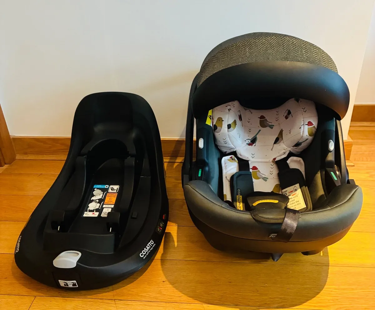 Buggy/Pram and Travel System - Image 3