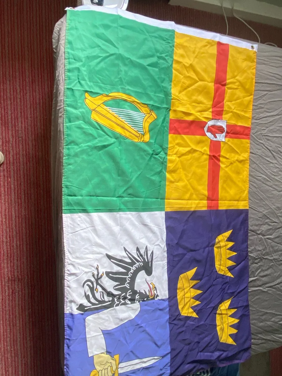 Four provinces flag - Image 2