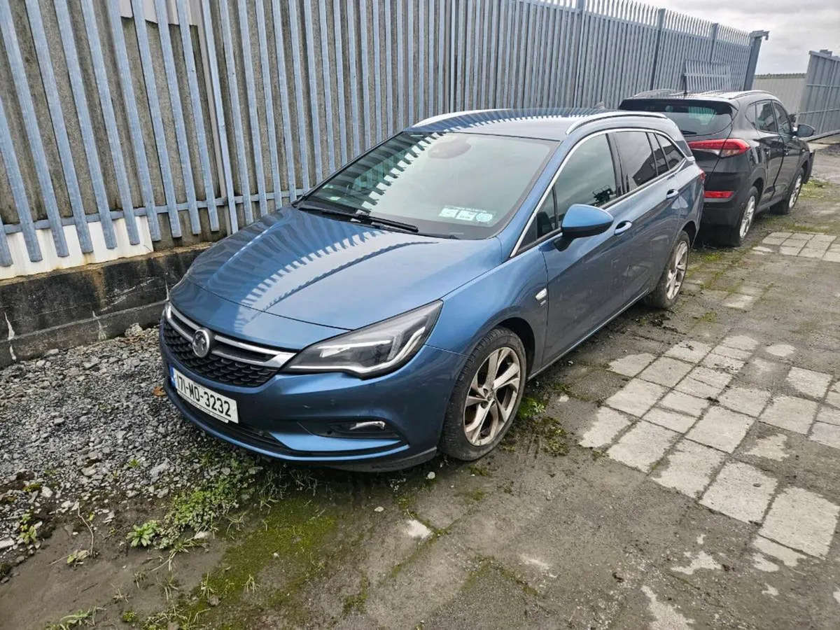 2017 Astra 1.6cdti damaged repairable - Image 1