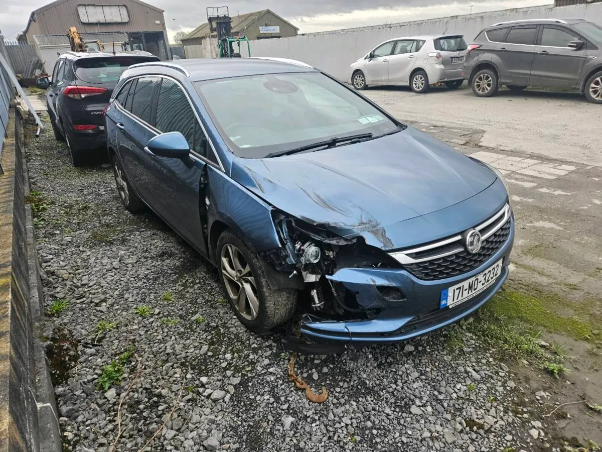 2017 Astra 1.6cdti damaged repairable - Image 3
