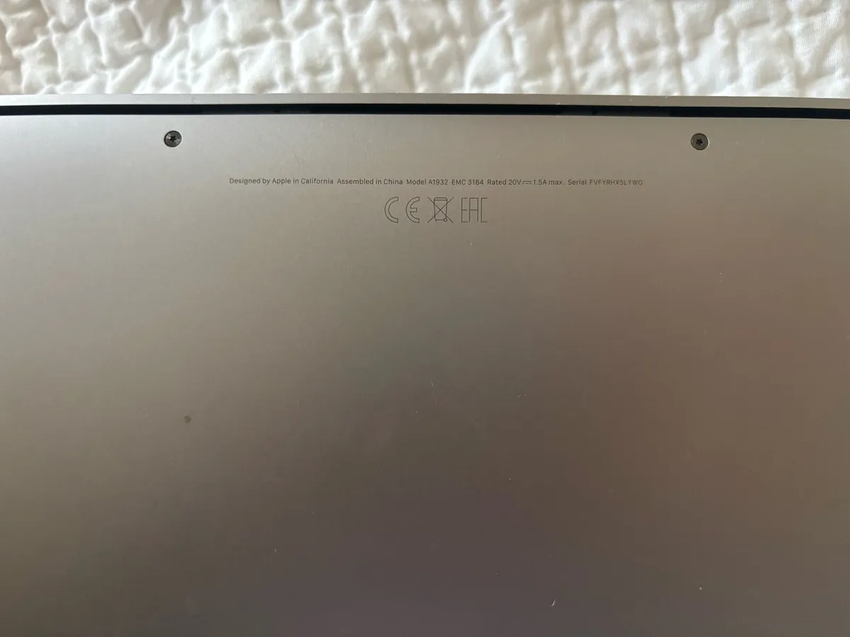 Macbook Air Retina 13 Inch, 2019 - Image 1