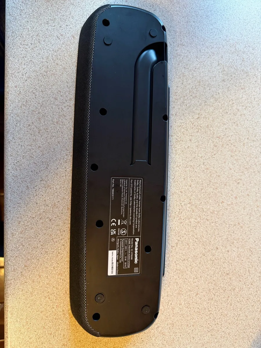 Philips soundbar and Bluetooth speaker - Image 2