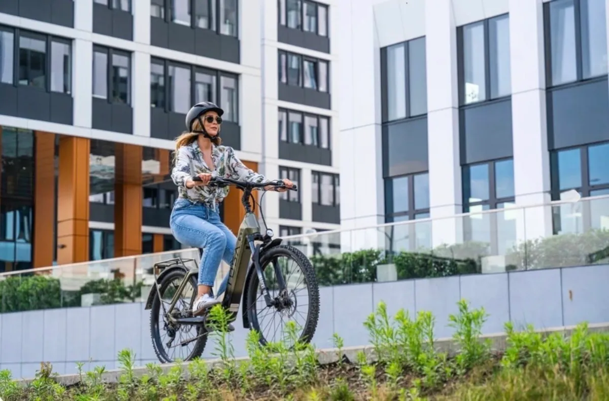 Tosa G-Rav Carbon - Image 4