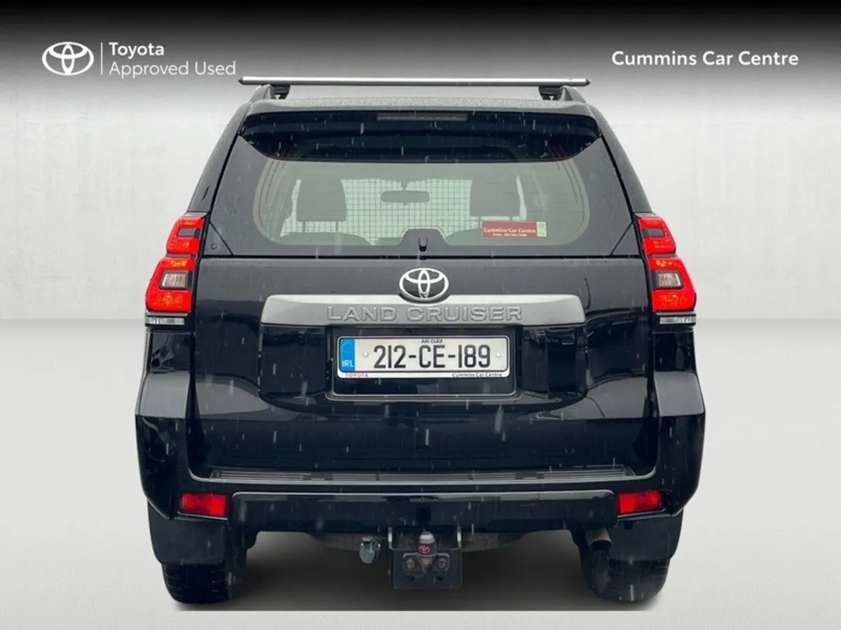 Toyota Land Cruiser 2.8 - Image 4
