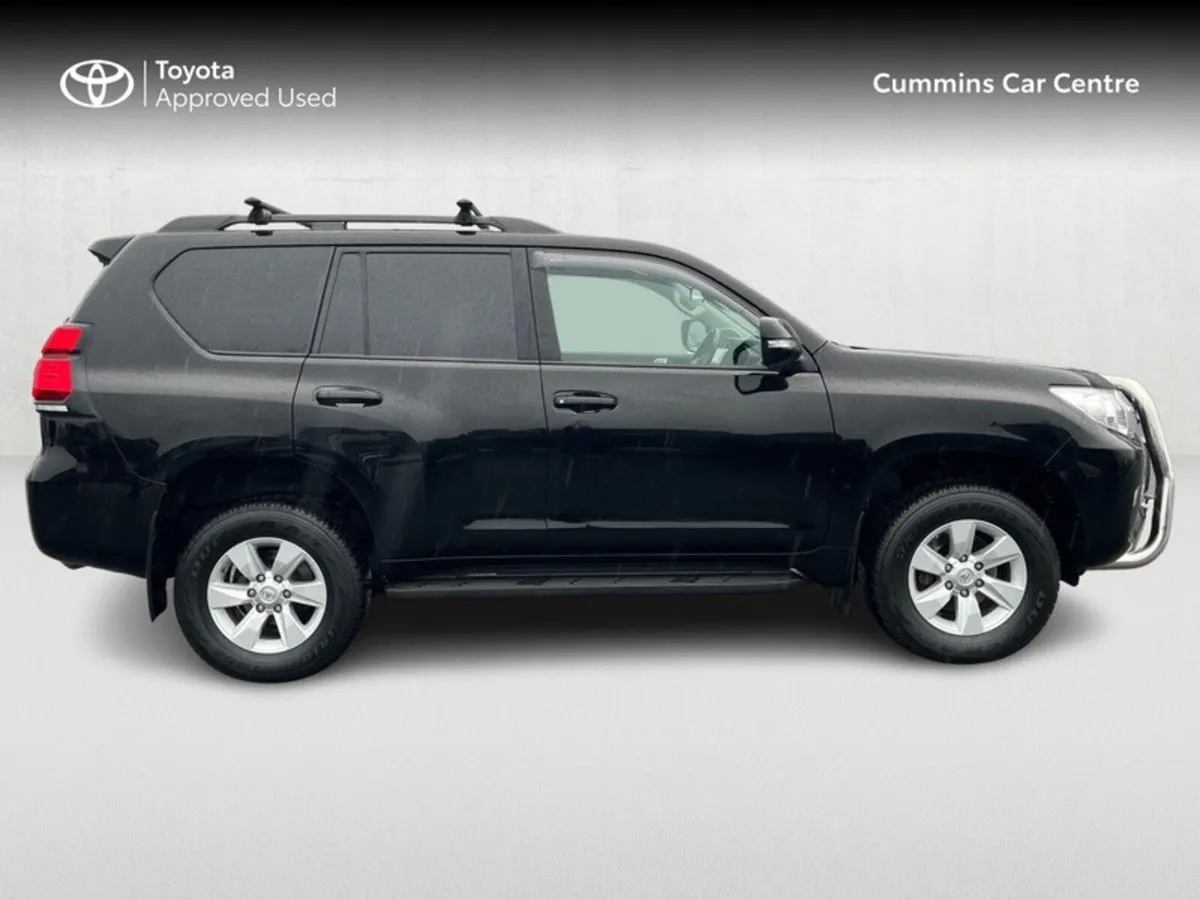 Toyota Land Cruiser 2.8 - Image 3