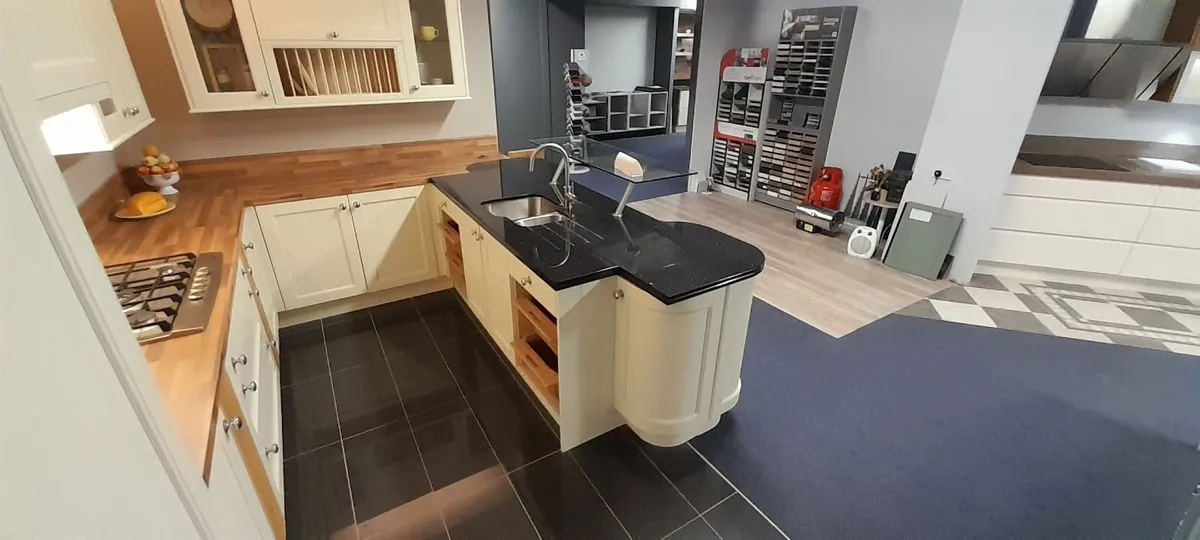 Display Kitchens - Image 4