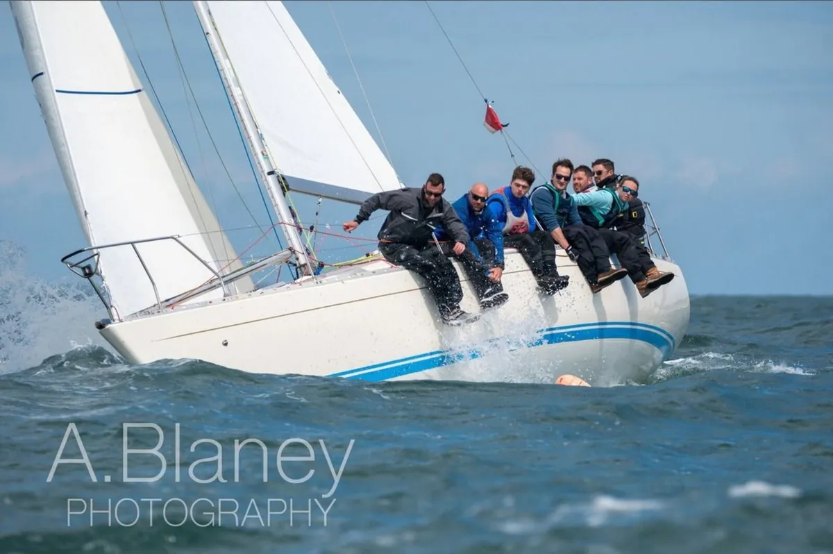 Sigma 33 Sailing yacht - Image 3