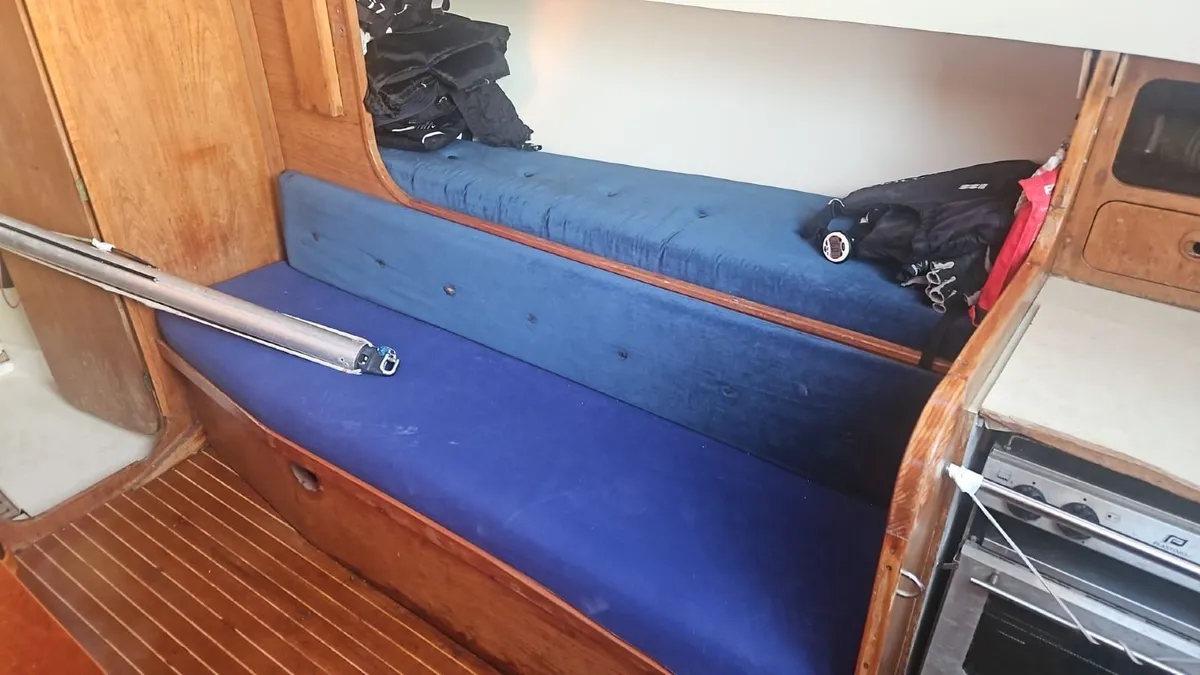 Sigma 33 Sailing yacht - Image 4