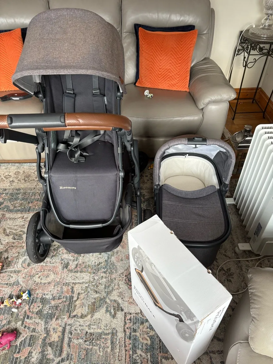 Uppababy Vista V2 - Image 1