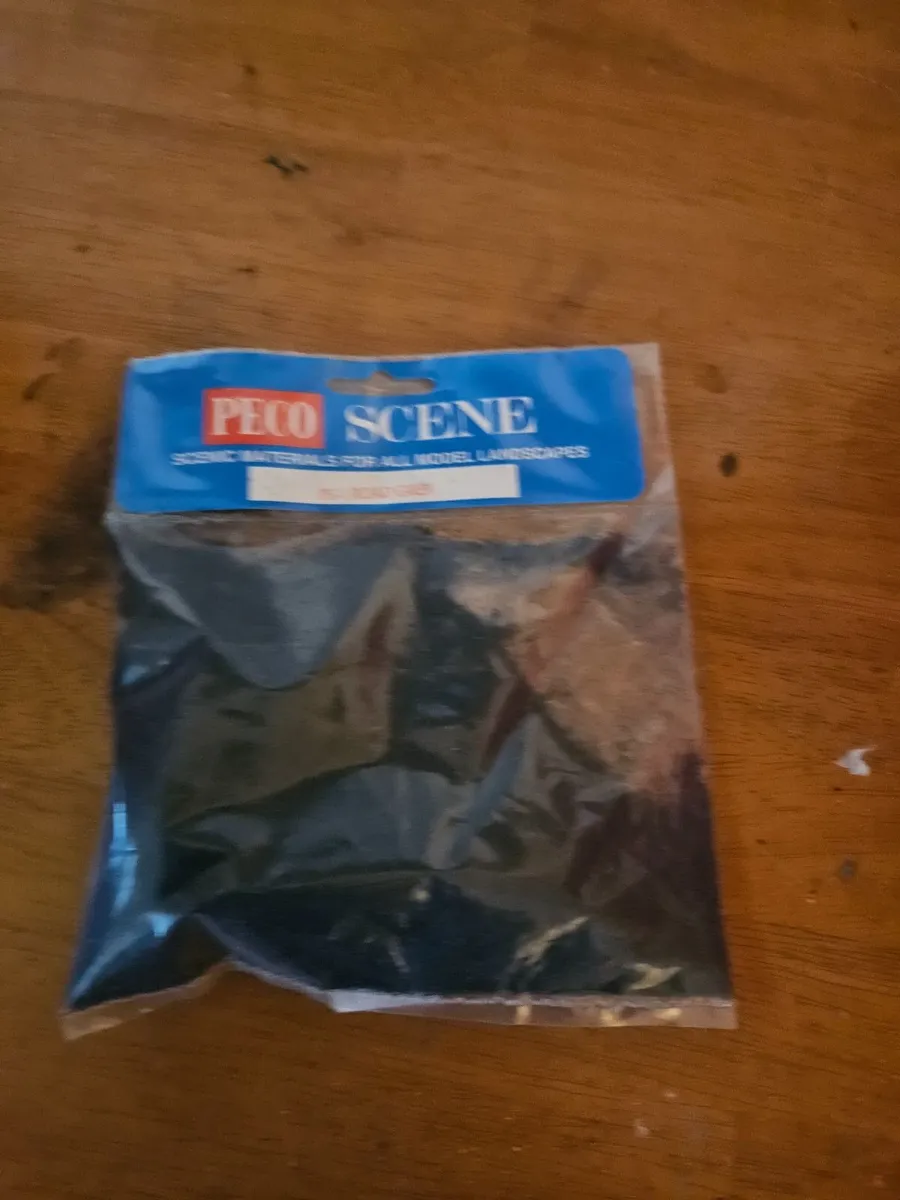 Hornby Peco OO Gauge Scatter