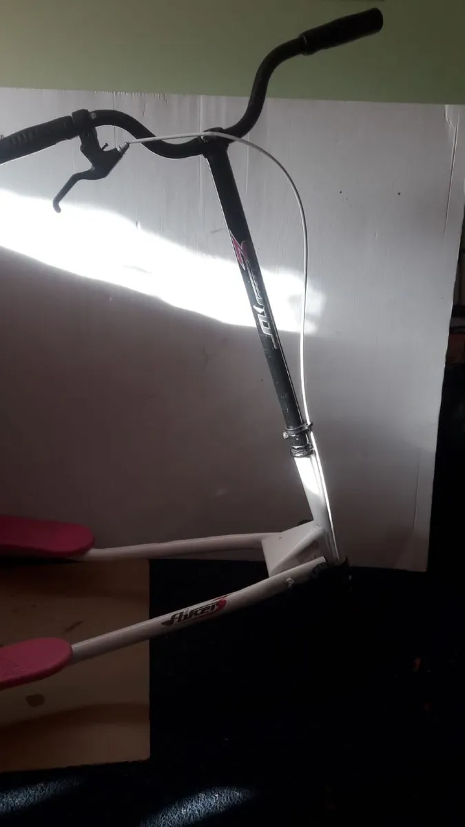 Flicker Scooter - Image 3