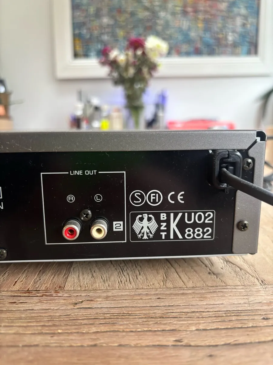 Yamaha stereo tuner TX-10 MK2 - Image 3
