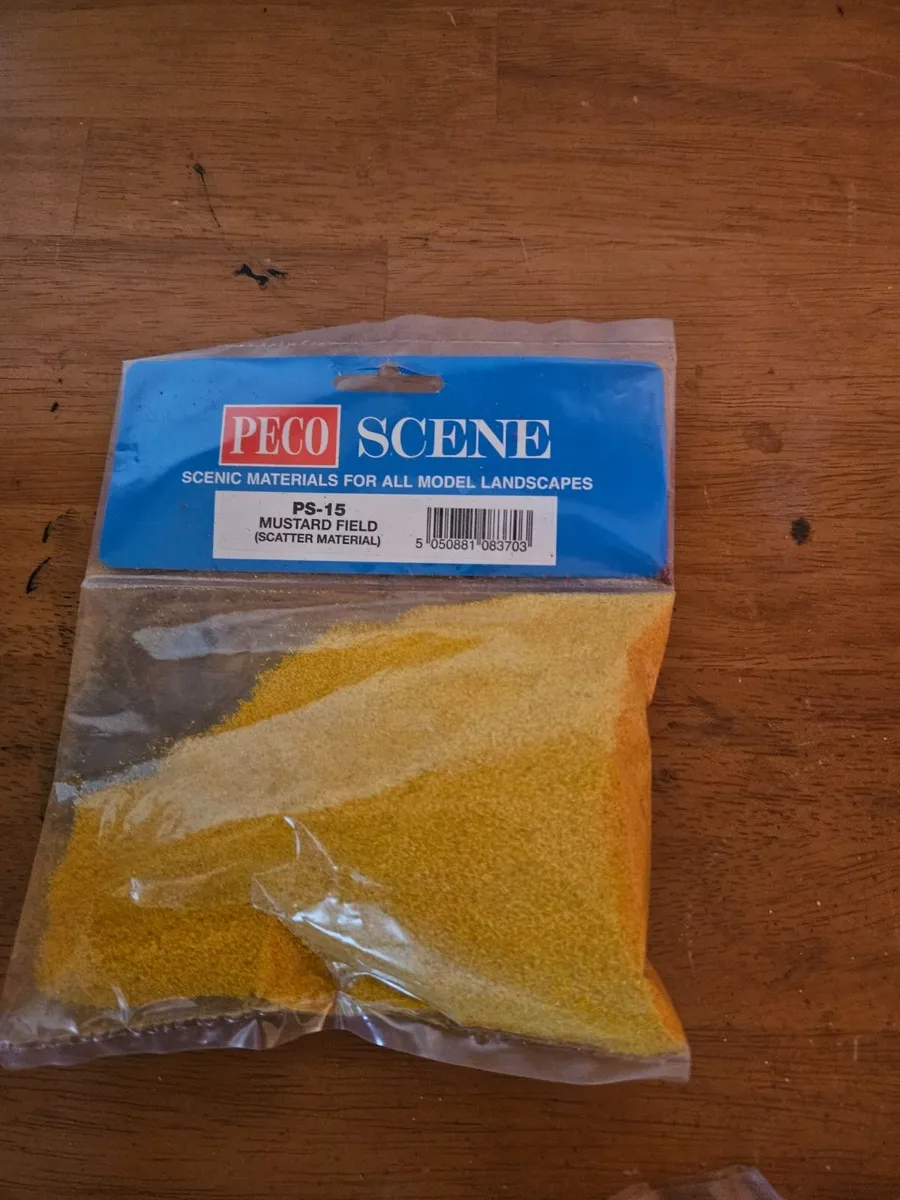 Hornby Peco OO Gauge Scatter