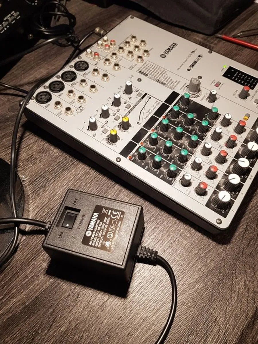 Yamaha MW8cx - Image 2