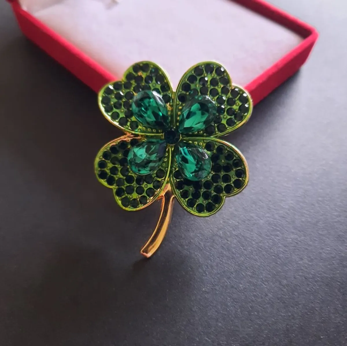 Lucky Clover Leaf Irish Brooch Green Shamrock - Image 3