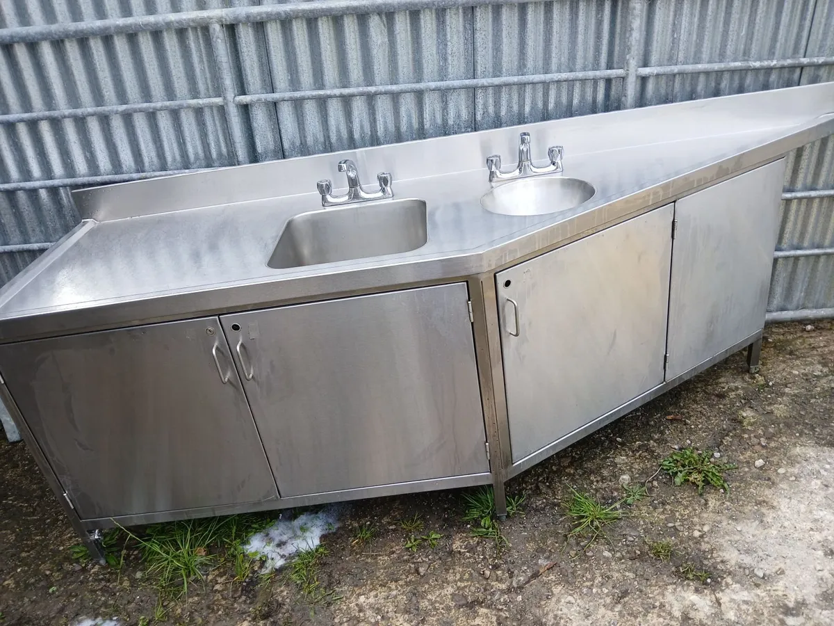 Stainless steel cabbinet double sink unit complete - Image 1