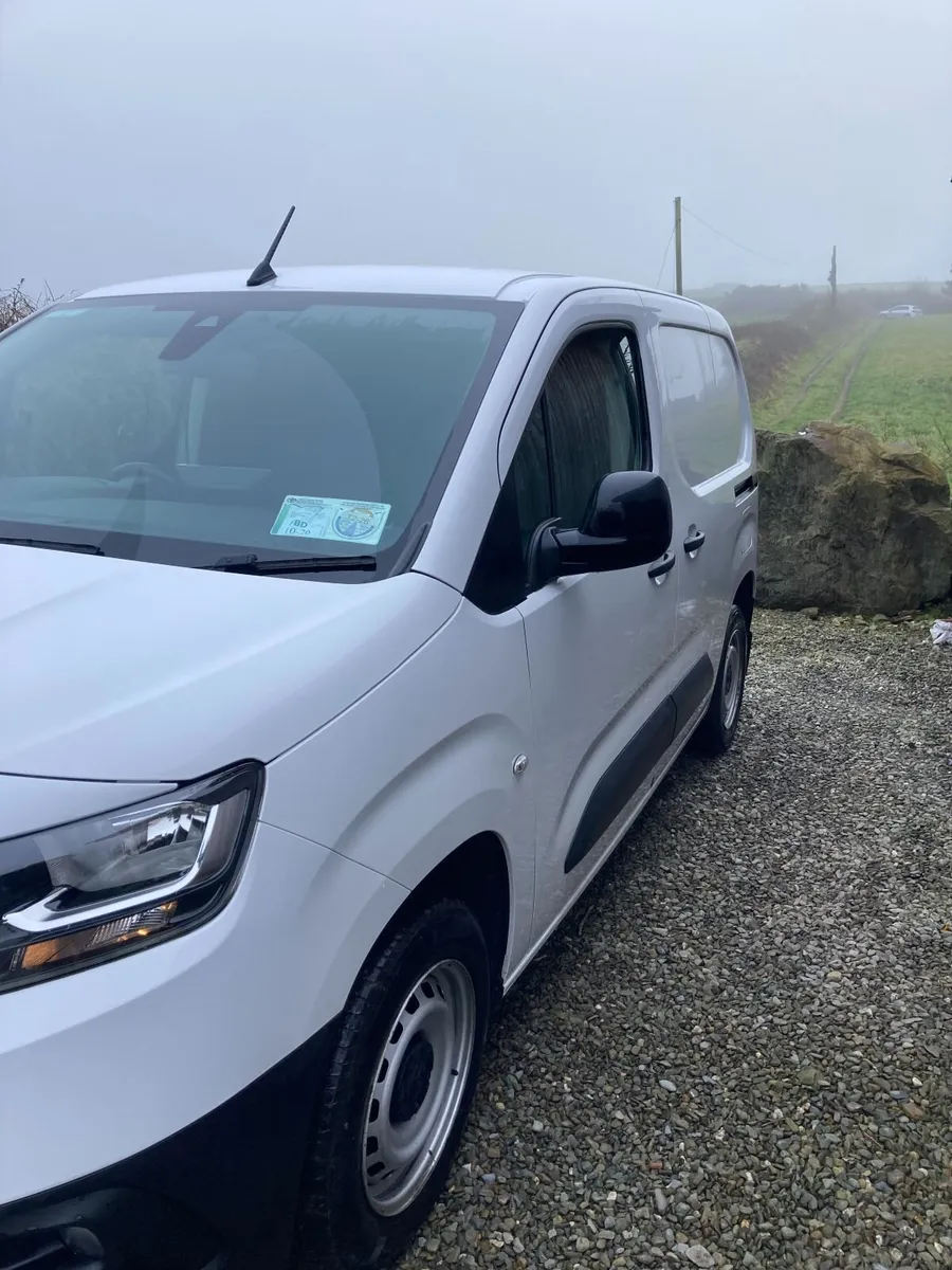Toyota Proace  City 2023  1.5 GX SWB 100HP NO VAT - Image 2