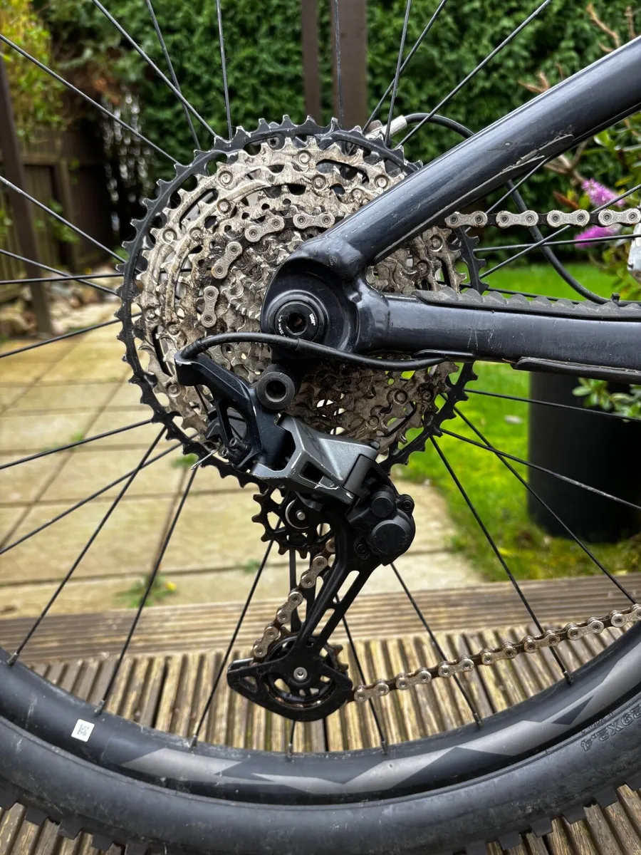 Giant Reign Full Suspension Mountain Bike - Image 4