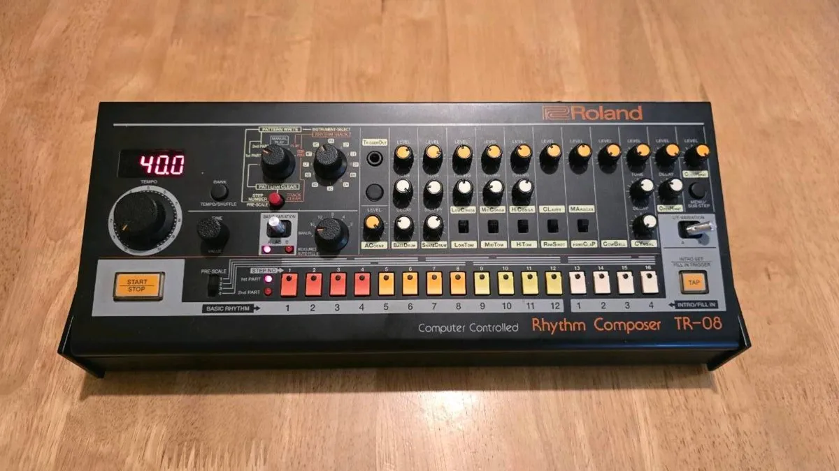Roland Tr-08 - Image 2