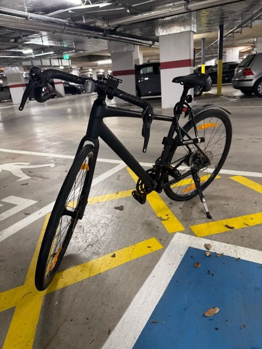 Road bike for sale Trek domane - Image 2