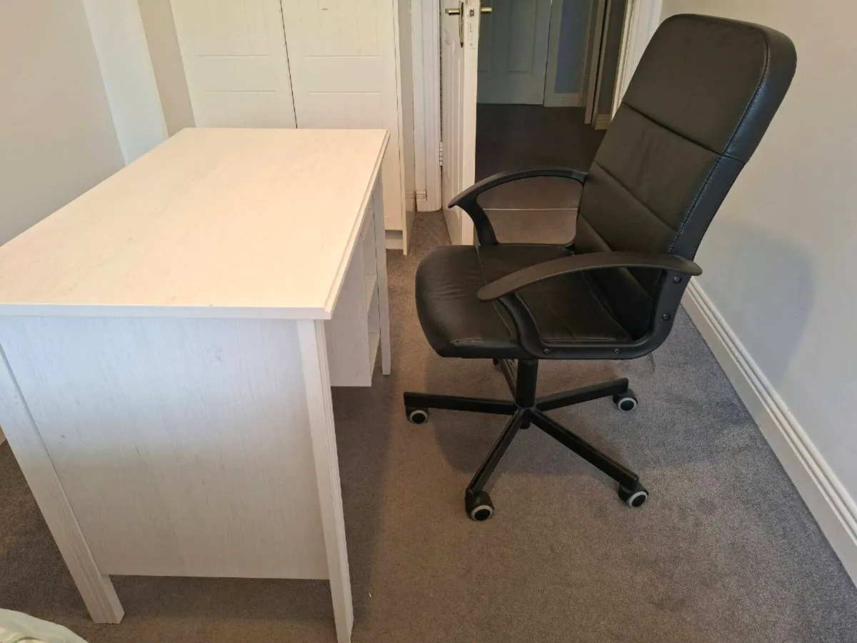 Desk and chair - Image 2