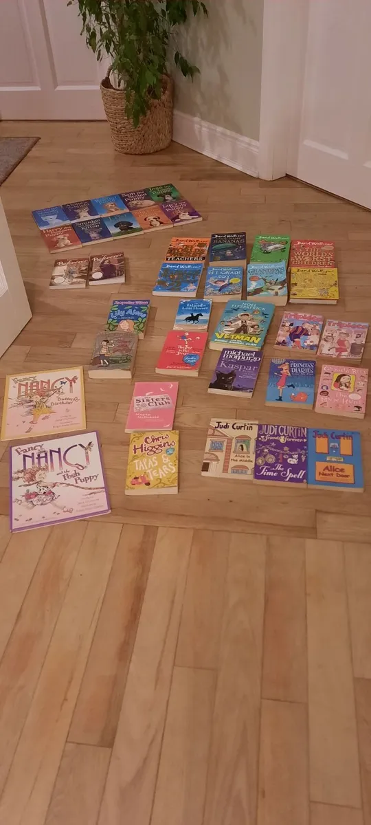 Lots of kids books - Image 1