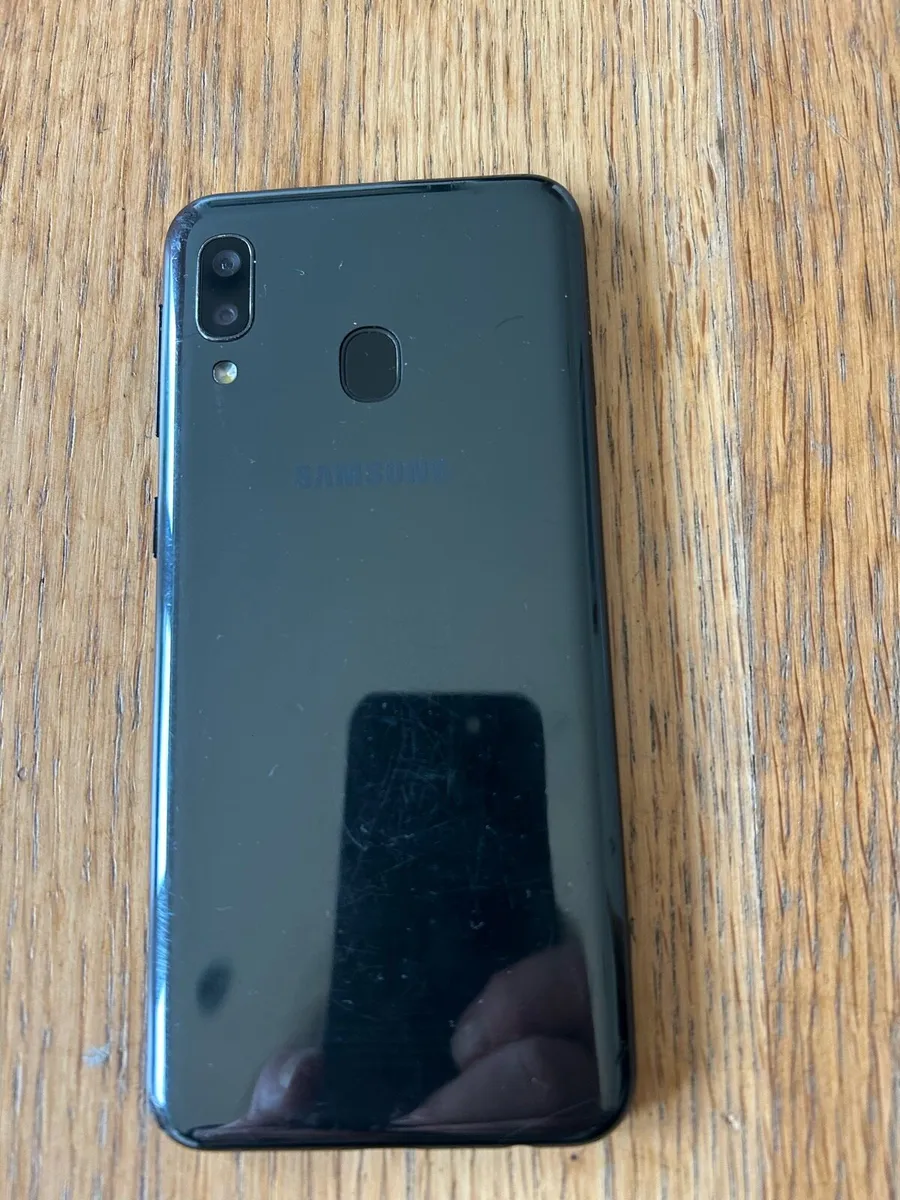 Samsung A20 Unlocked - Image 3