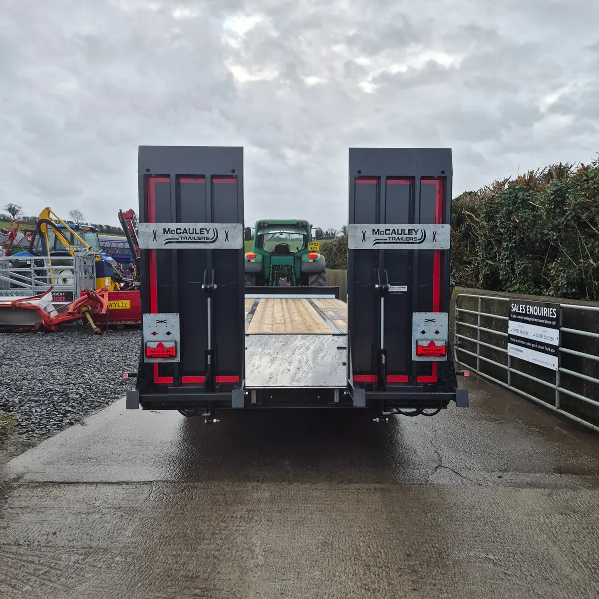 McCauley 27ton Tri-Axle Low Loader - Image 3