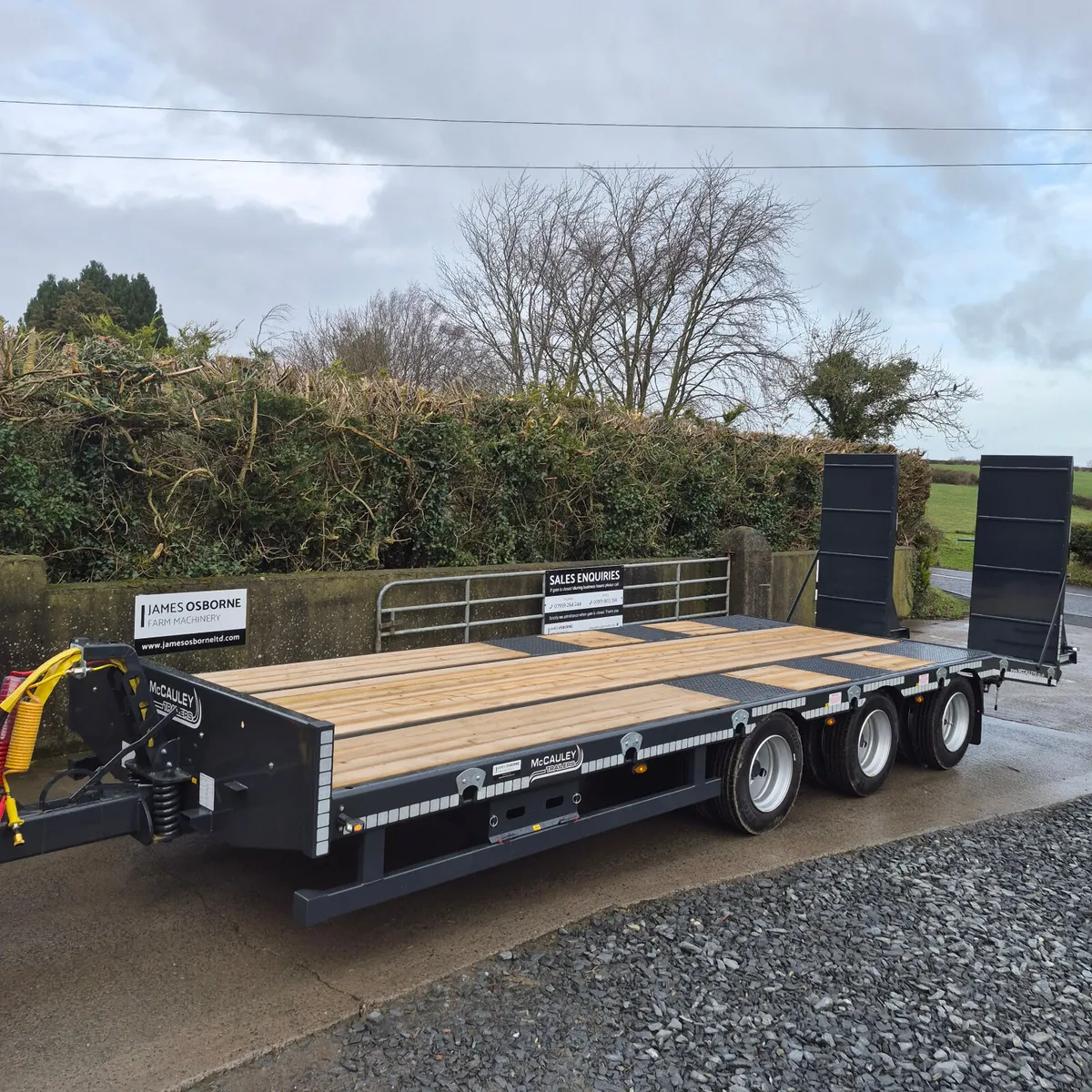 McCauley 27ton Tri-Axle Low Loader - Image 1