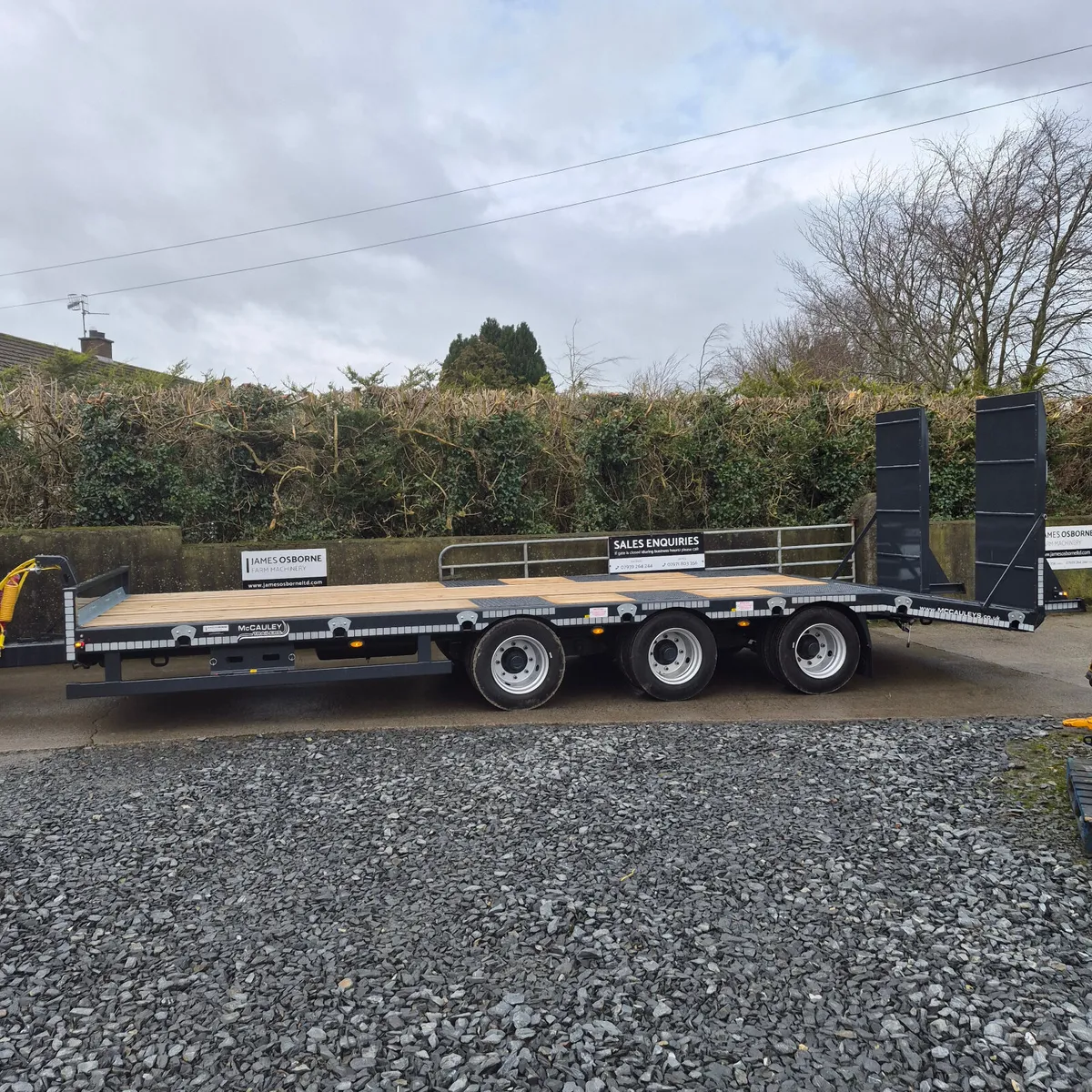 McCauley 27ton Tri-Axle Low Loader - Image 2