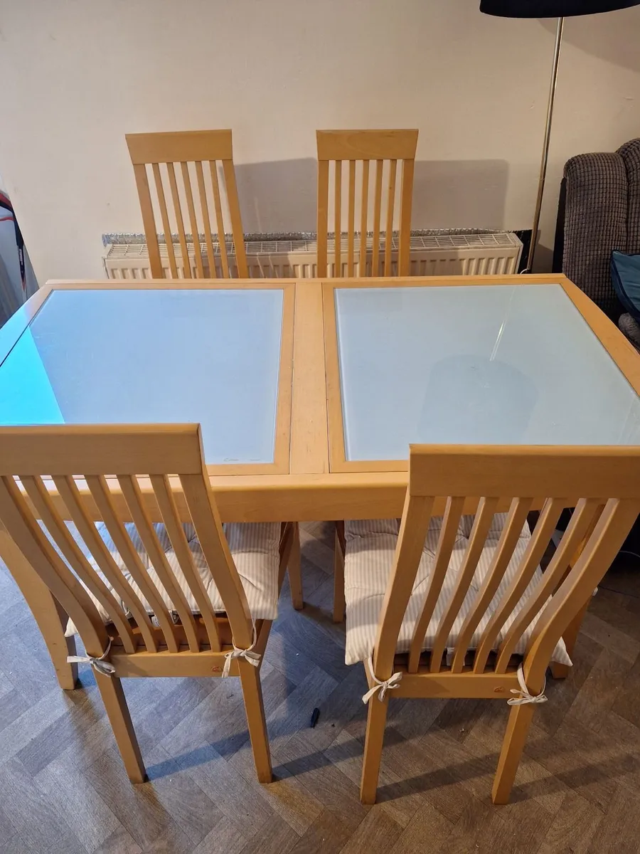 Table and Chairs - Image 1