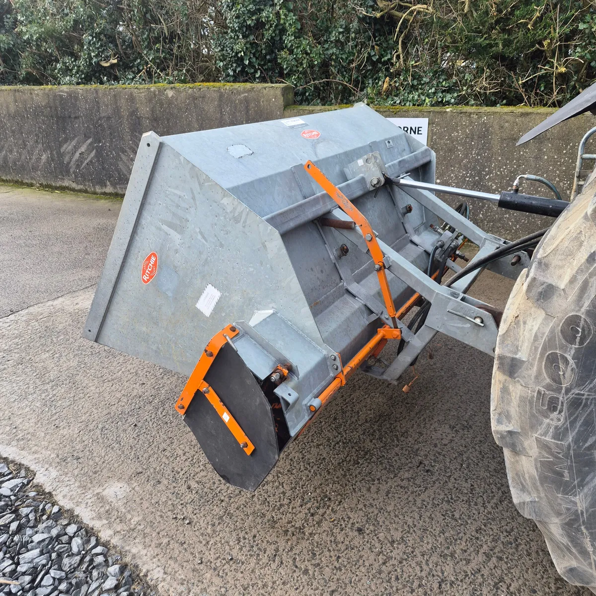 Ritchie Galvanised Root Bucket - Image 2