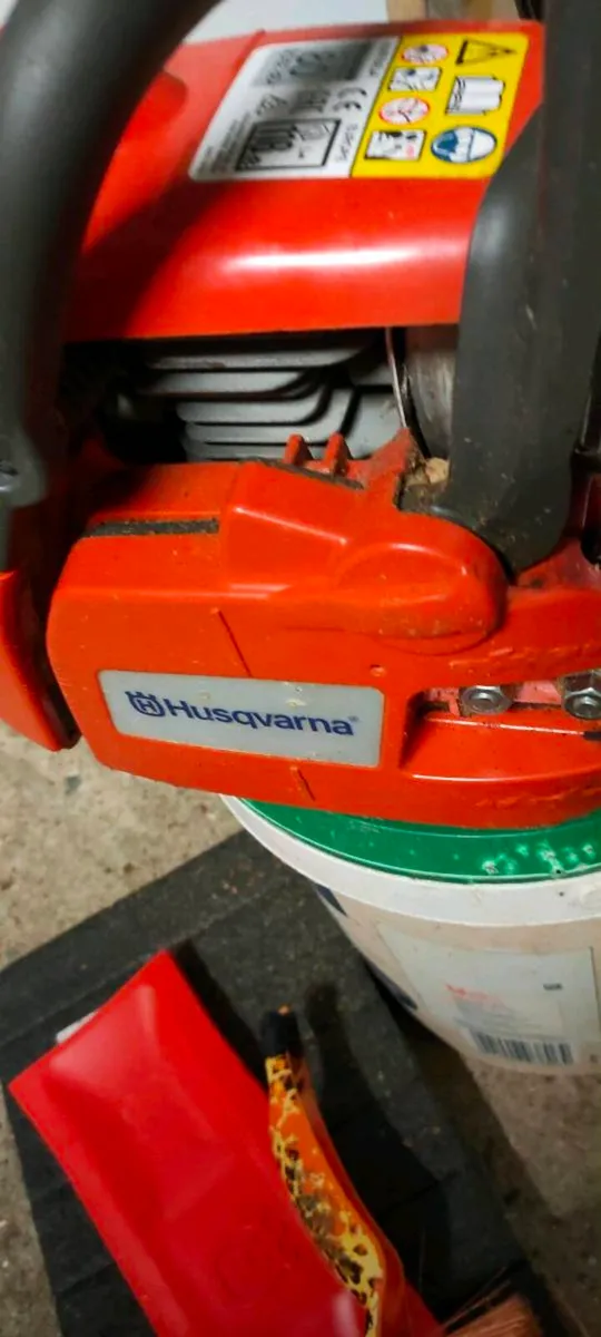 Husqvarna chainsaw - Image 2