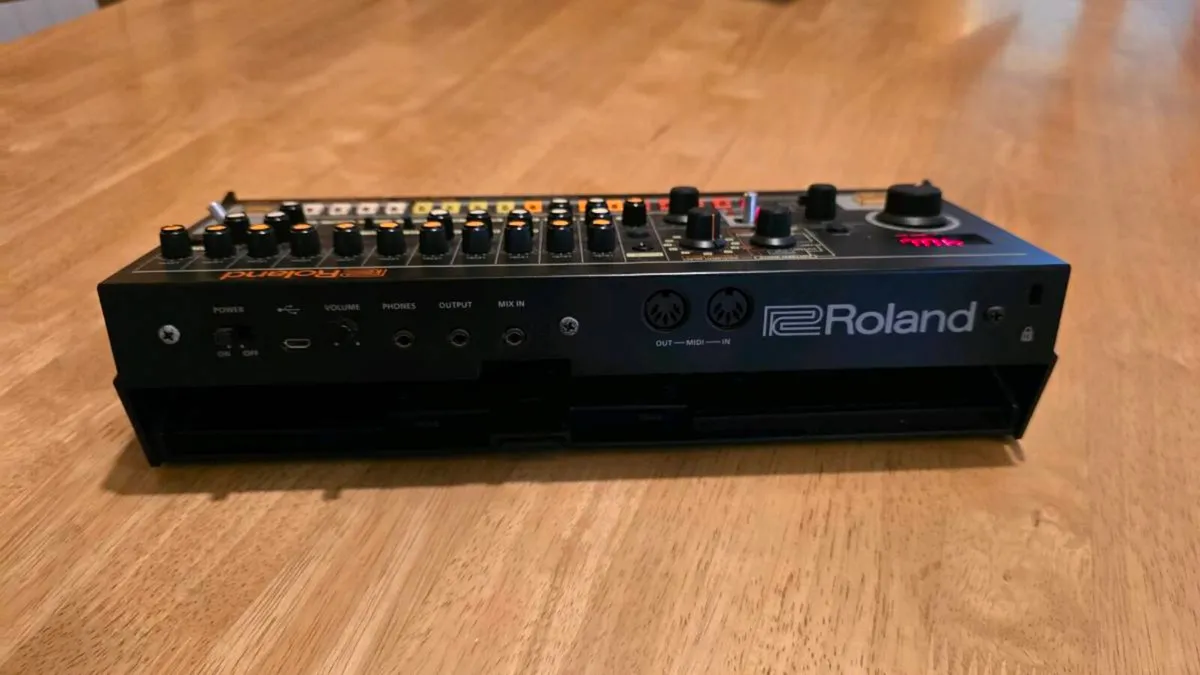 Roland Tr-08 - Image 3