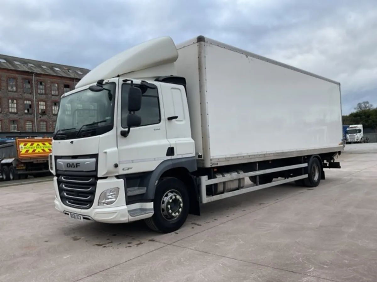 2021 DAF CF260 4x2 Boxvan - Image 3