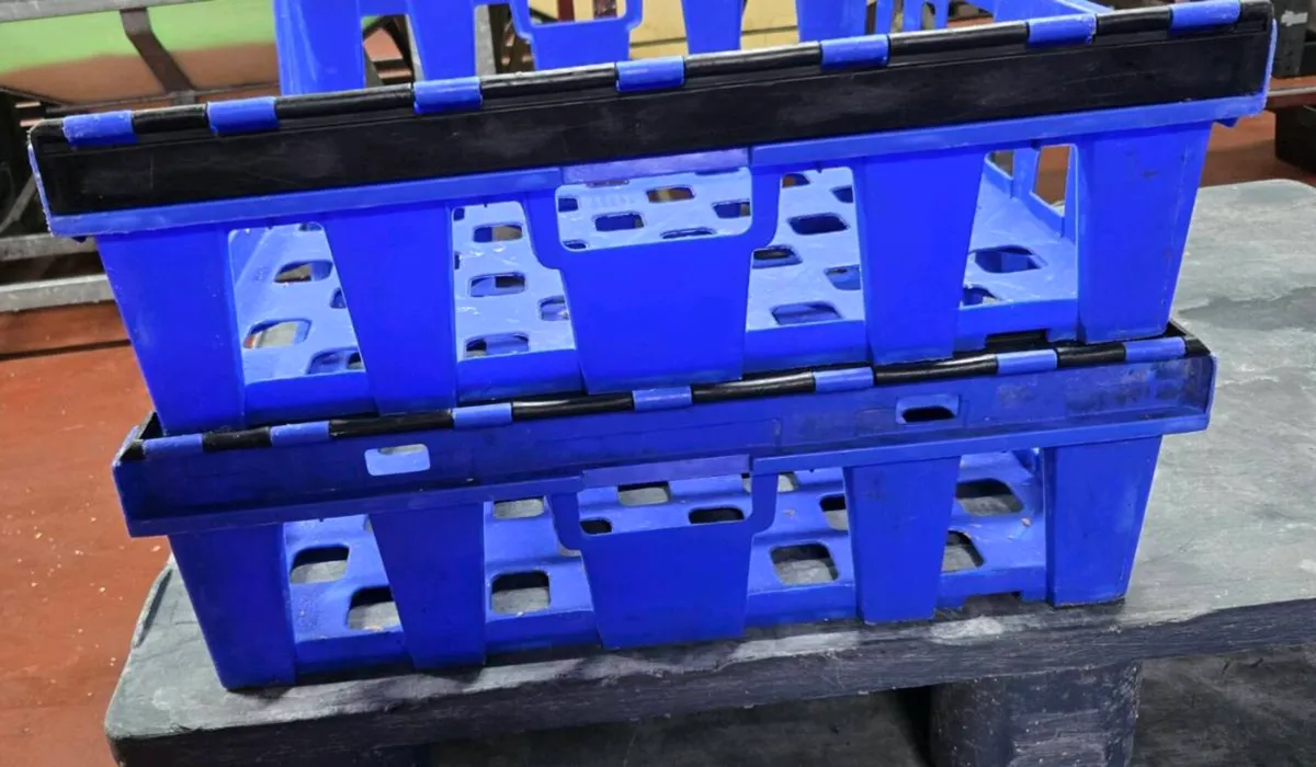 68 Litres Bakery Tray Nesting Stacking Container - Image 2