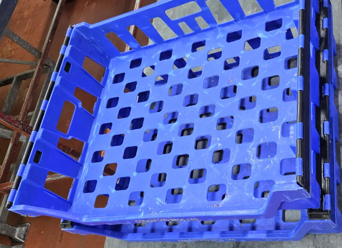 68 Litres Bakery Tray Nesting Stacking Container - Image 1