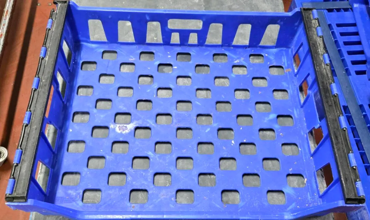 68 Litres Bakery Tray Nesting Stacking Container - Image 3