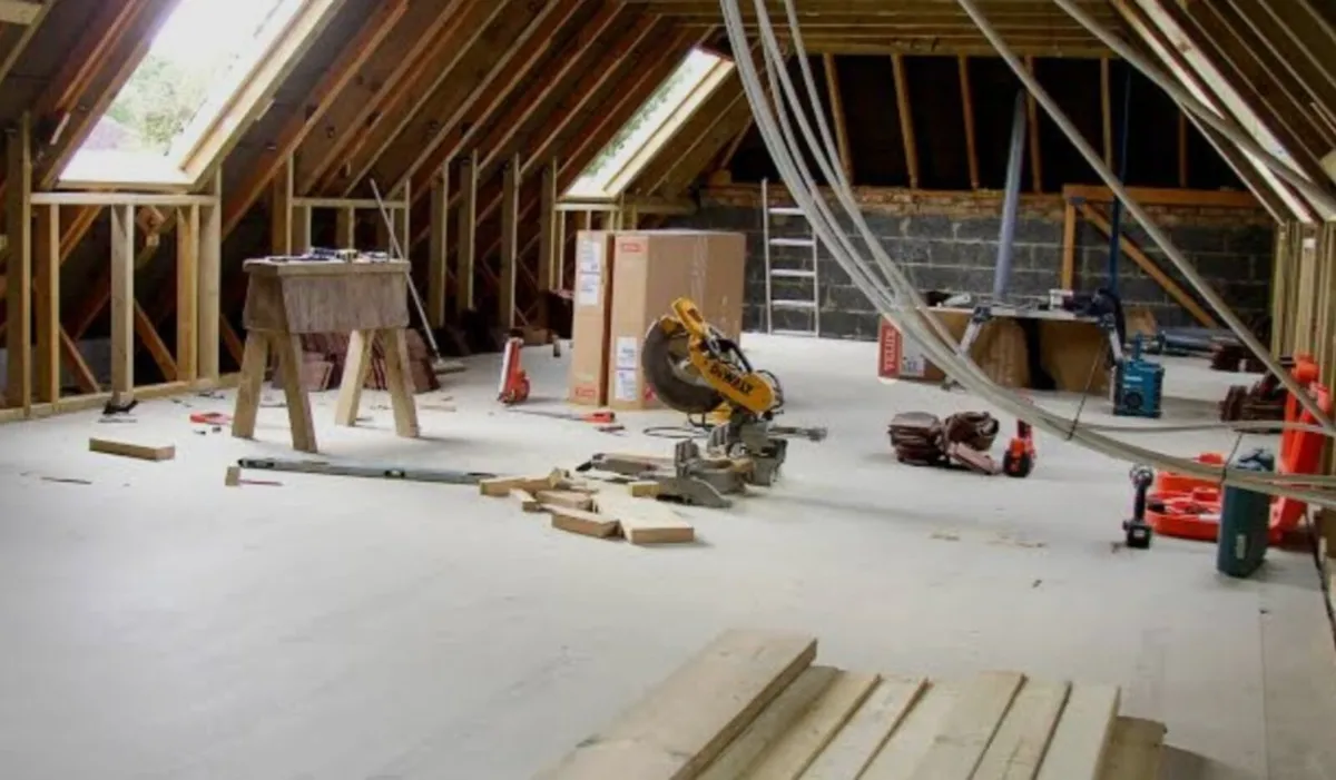 Attic conversion/Garage conversion - Image 3