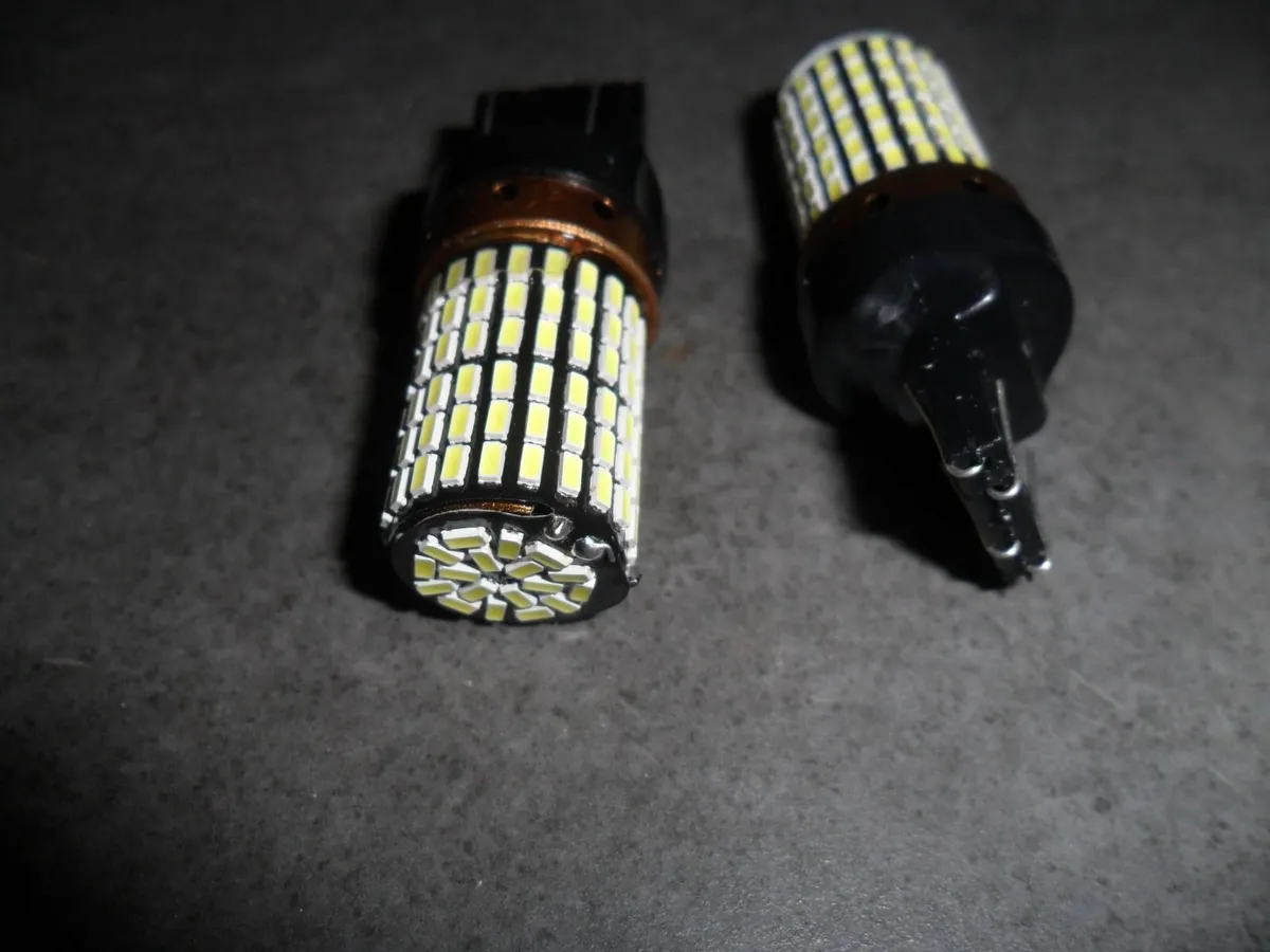 T20 day running light - Image 4