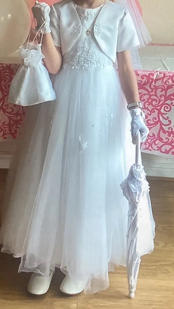 Communion dress - Image 1