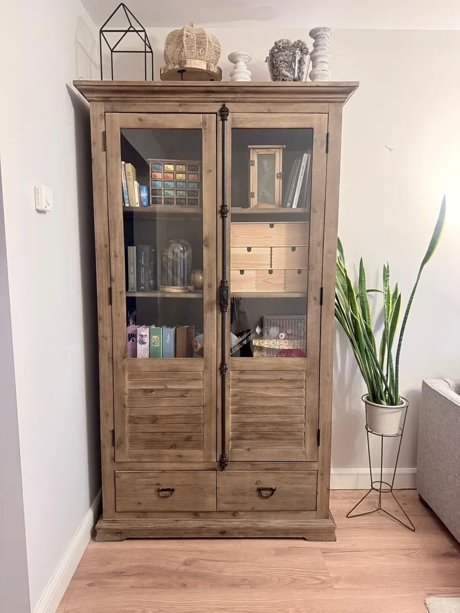 Solid wood large display cabinet/bookcase - Image 1