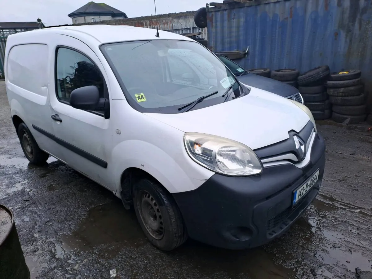 142 Renault Kangoo breaking for parts - Image 1